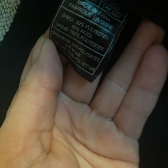 BB Dakota Sweater - Picture 6 of 7